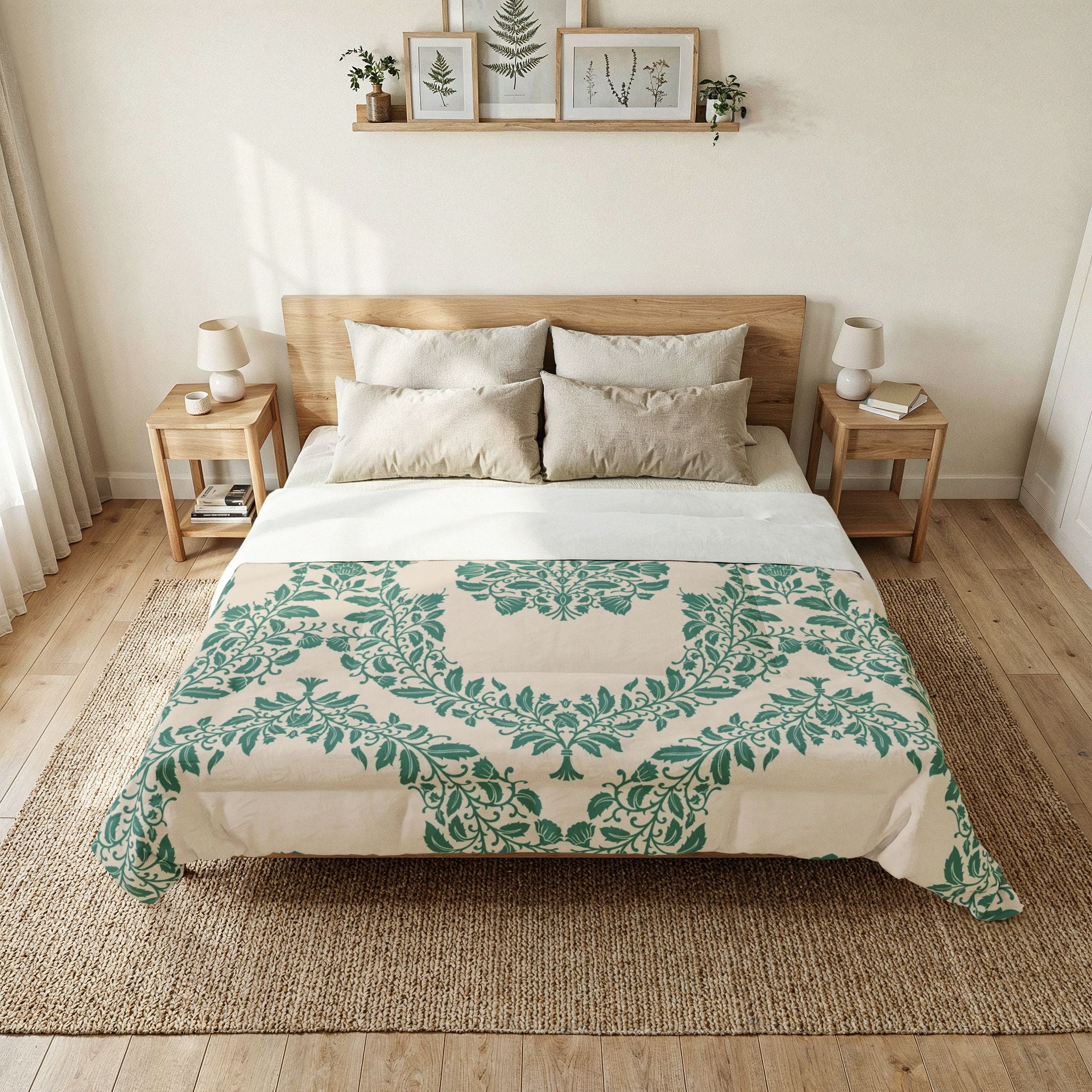 Botanical Medallion Cotton Comforter — Green Vintage Floral Bedding